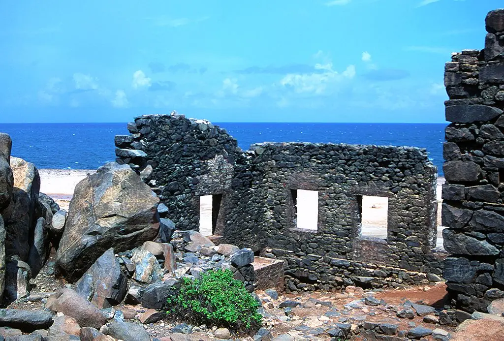 Ruinas del molino de oro de Bushiribana en la costa norte de Aruba